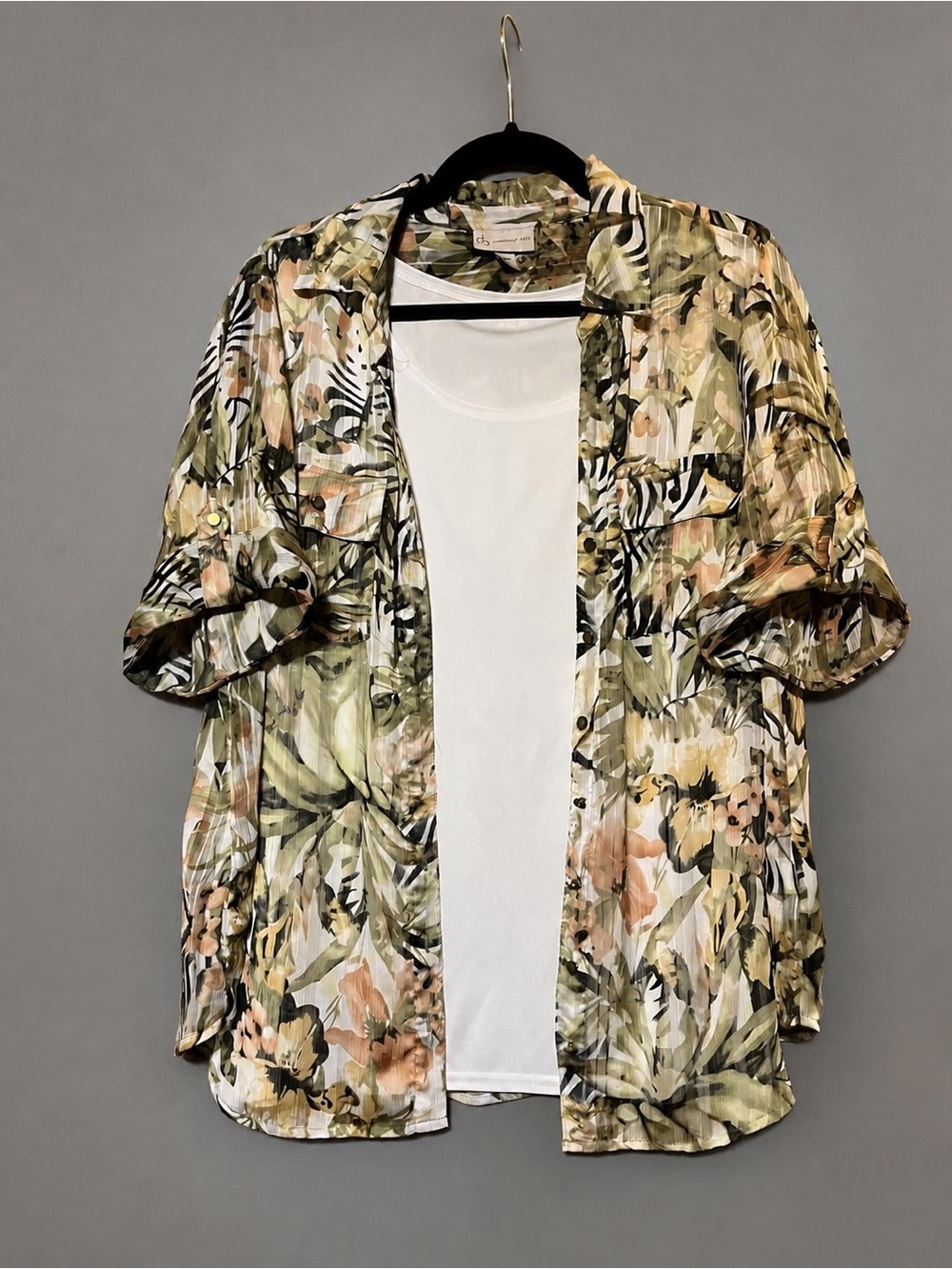 Lightweight Tropical Print Button-Up Shirt with White Tank